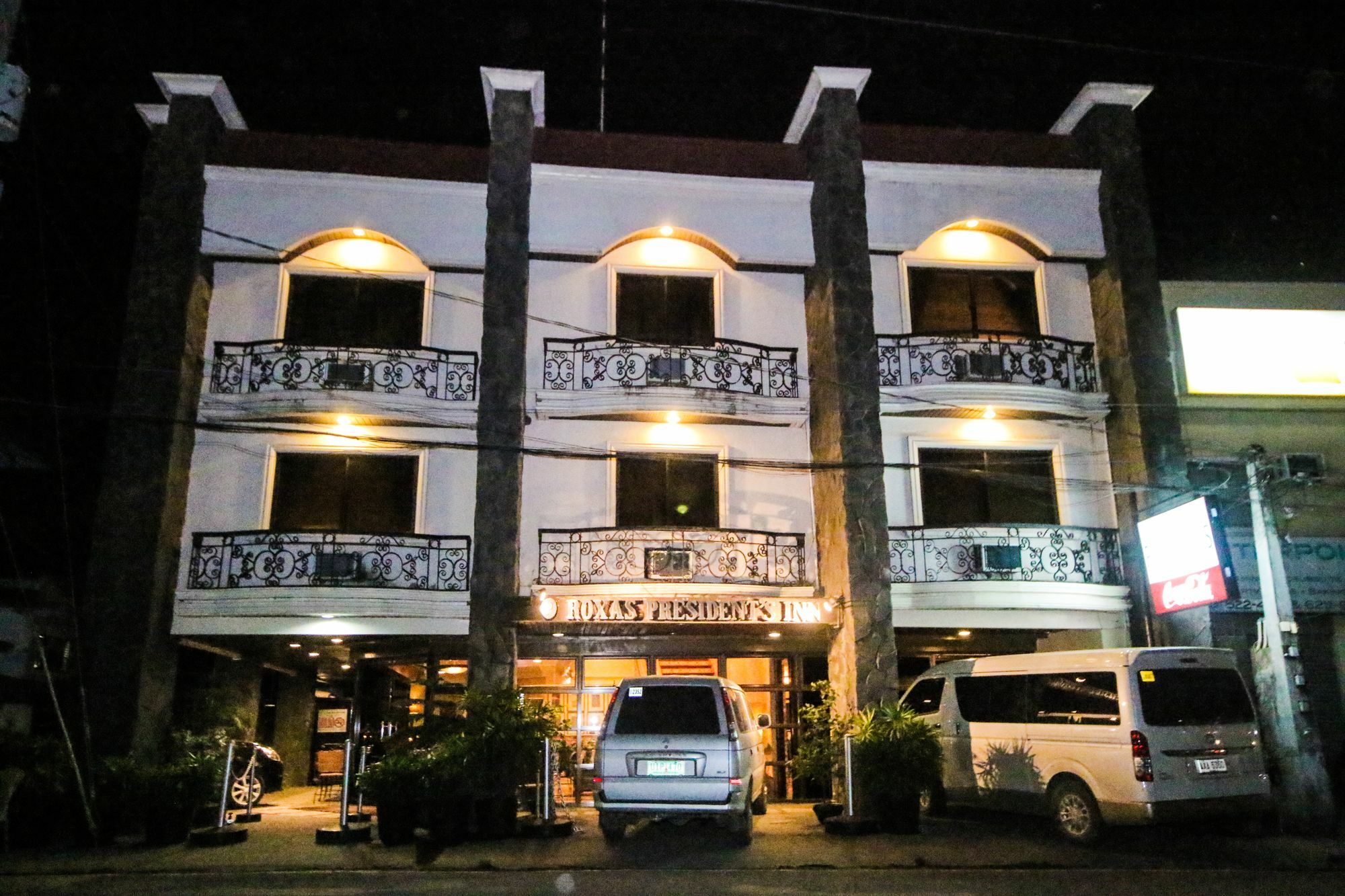 Roxas President'S Inn Buitenkant foto